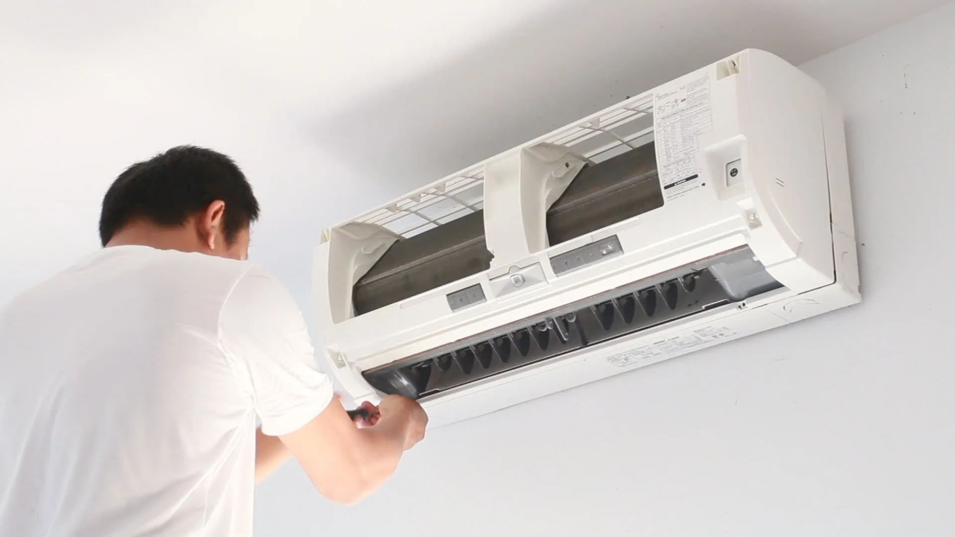 Ac Repair Service in Ahmedabad